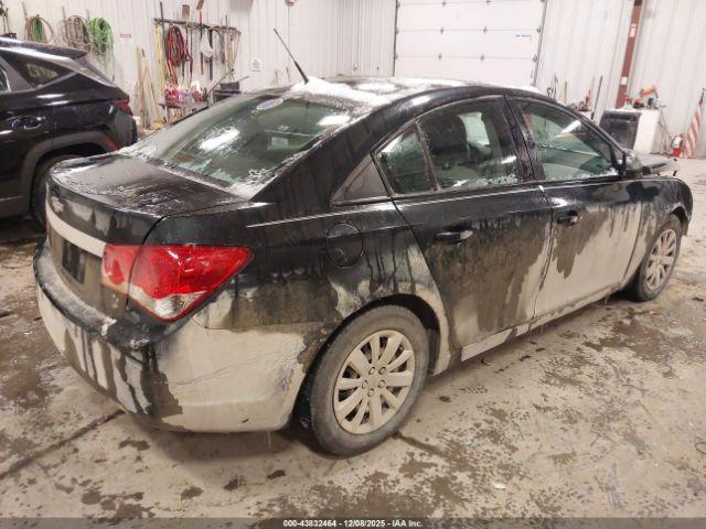 Chevrolet Cruze Ls Auto Image 11