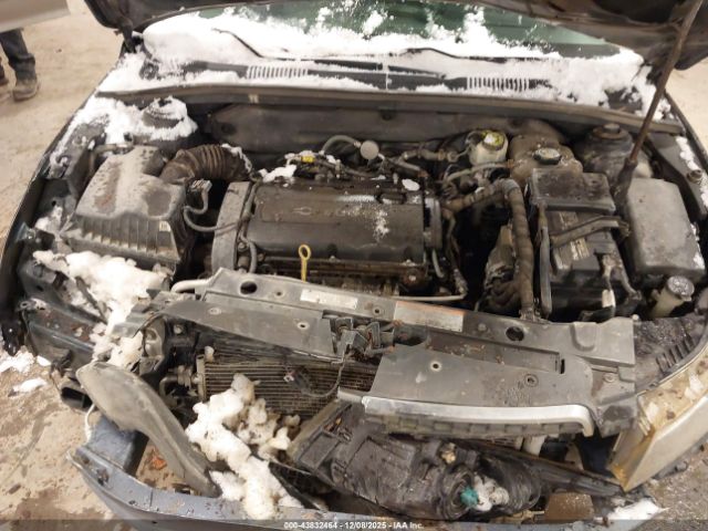 Chevrolet Cruze Ls Auto Image 16