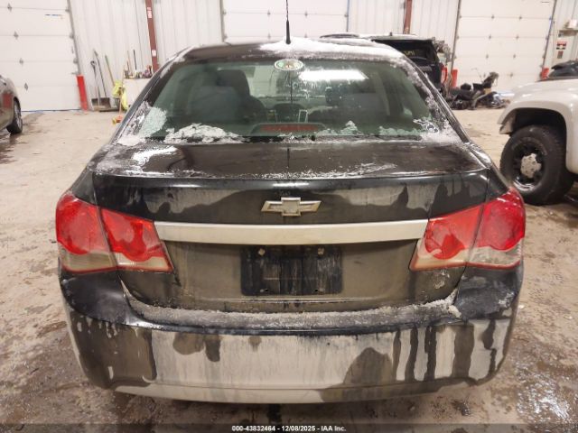 Chevrolet Cruze Ls Auto Image 2