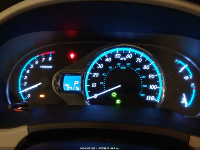 Toyota Sienna Limited 7 Passenger Image 8