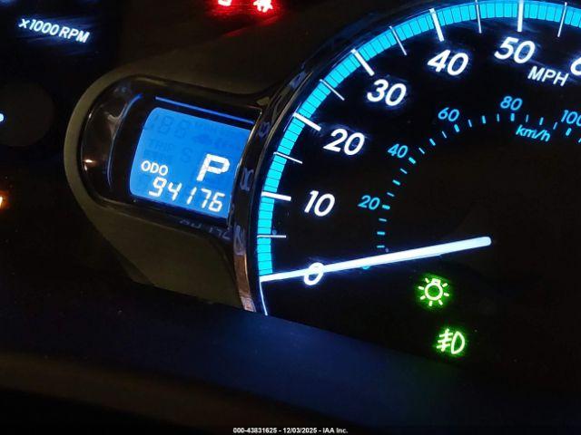 Toyota Sienna Limited 7 Passenger Image 9