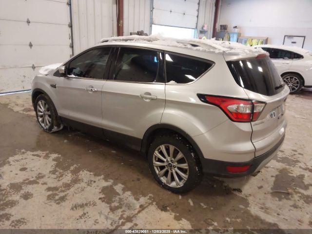 Ford Escape Titanium Image 3