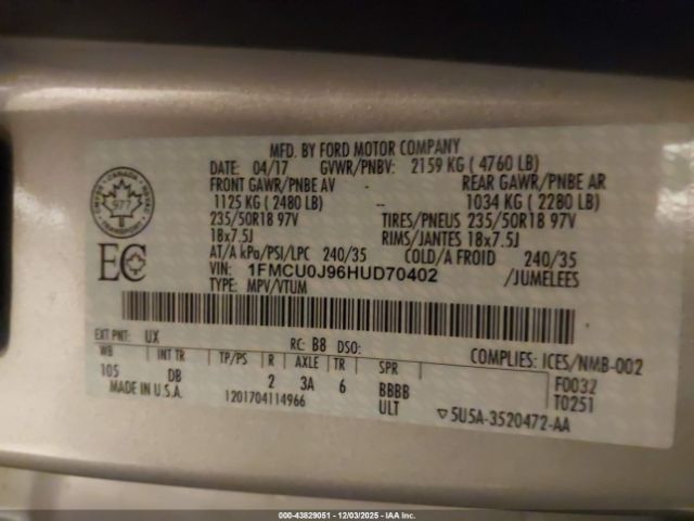 Ford Escape Titanium Image 6