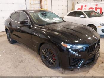  Salvage Maserati Levante