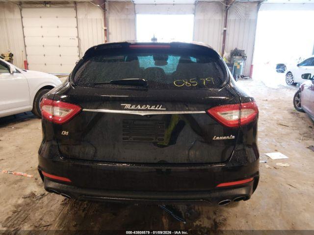 Maserati Levante Gransport Image 10