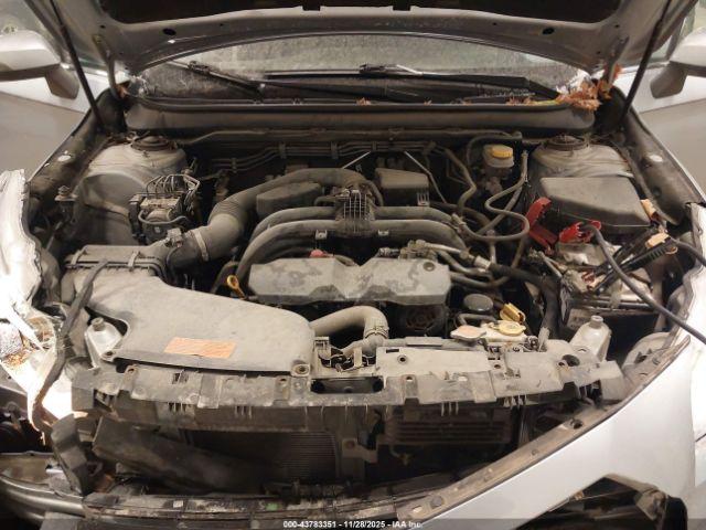 Subaru Outback 2.5i Premium Image 16