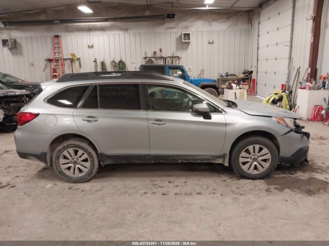 Subaru Outback 2.5i Premium Image 8