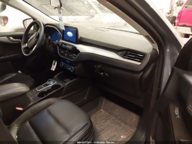 Ford Escape Sel Image 2