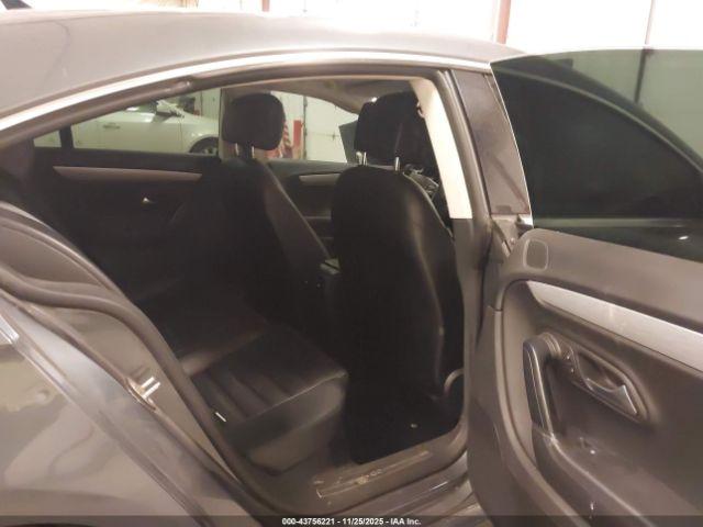 Volkswagen CC 2.0t Sport Image 2