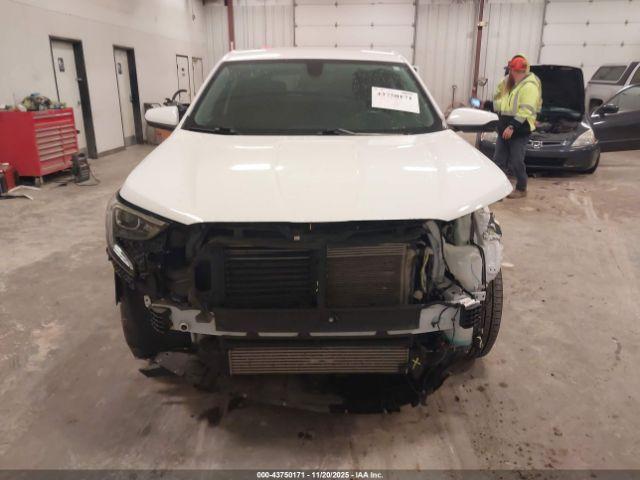 GMC Terrain Sle Image 4