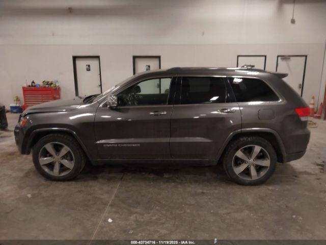 Jeep Grand Cherokee Overland Image 14
