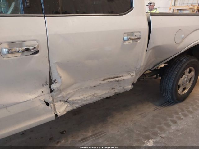 Ford F-150 Platinum Image 6