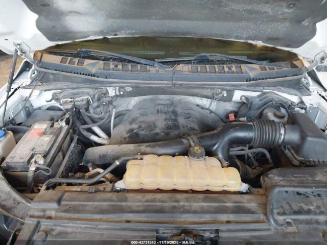 Ford F-150 Platinum Image 8