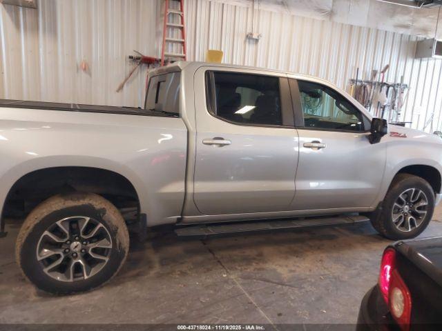 Chevrolet Silverado 1500 4wd  Short Bed Rst Image 15