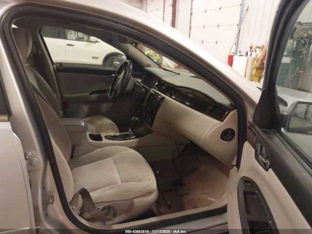 Chevrolet Impala Lt Image 9