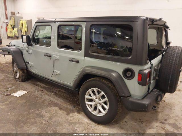 Jeep Wrangler 4-door Sport S 4x4 Image 5