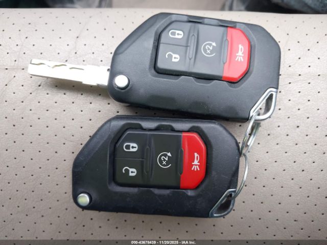 Jeep Wrangler 4-door Sport S 4x4 Image 7