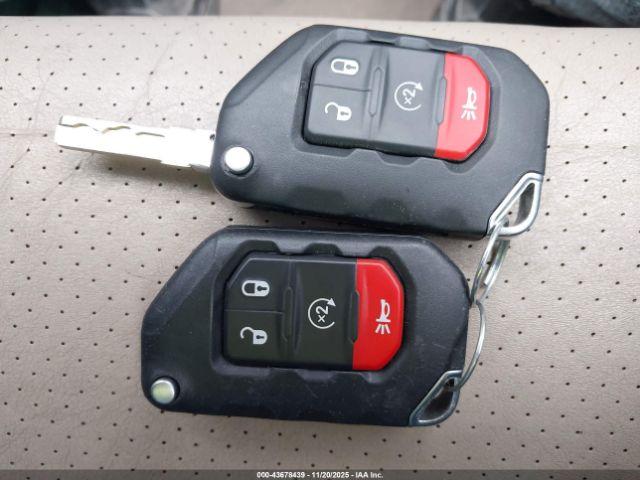 Jeep Wrangler 4-door Sport S 4x4 Image 7