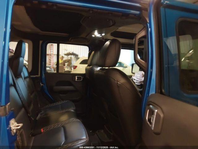 Jeep Wrangler 4-door High Altitude 4x4 Image 14