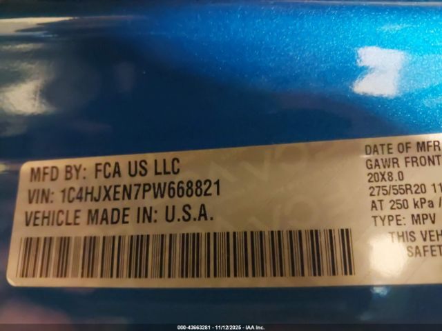 Jeep Wrangler 4-door High Altitude 4x4 Image 9