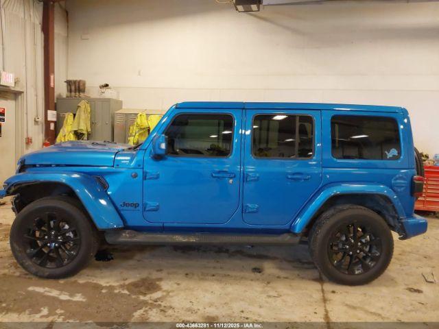 Jeep Wrangler 4-door High Altitude 4x4 Image 10