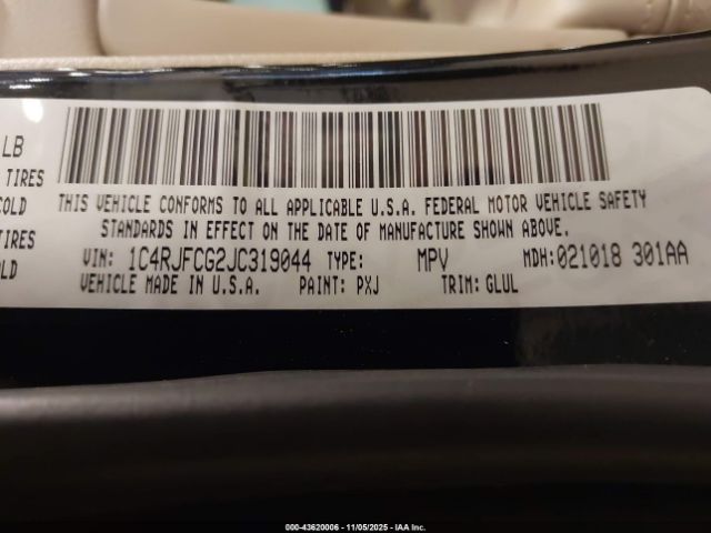 Jeep Grand Cherokee Overland 4x4 Image 9