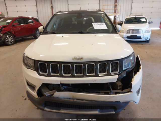 Jeep Compass Limited 4x4 Image 12