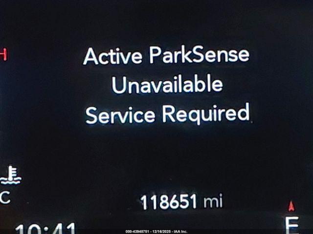 Chrysler Pacifica Touring-l Plus Image 2