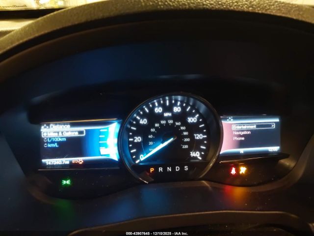 Ford Explorer Xlt Image 5