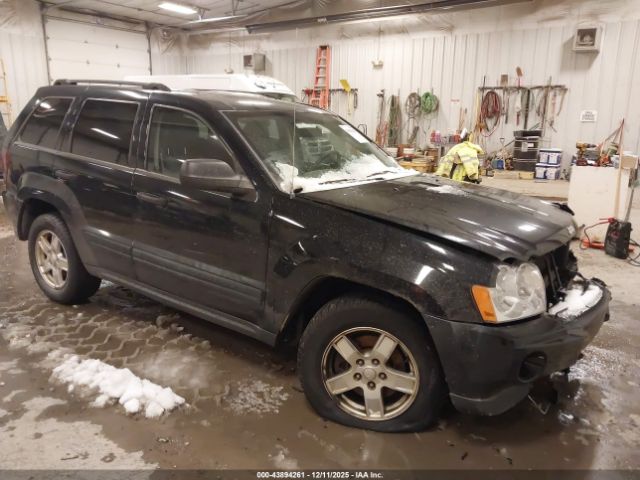 Jeep Grand Cherokee Laredo Image 1