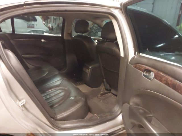 Buick Lucerne Cxs Image 3