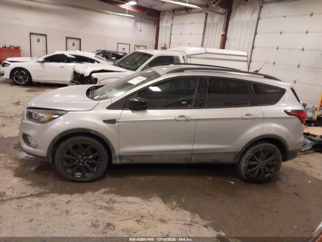 Ford Escape Se Image 15