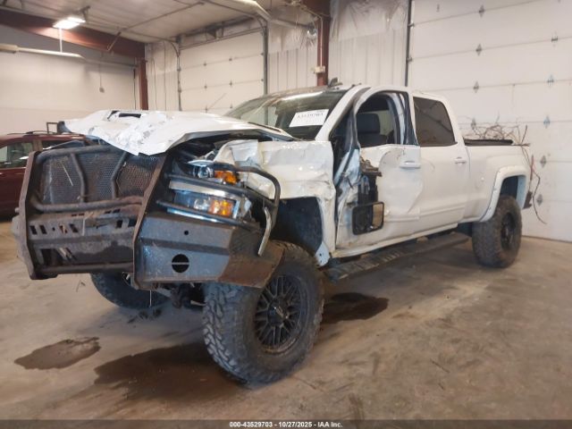 Chevrolet Silverado 2500 Lt Image 2