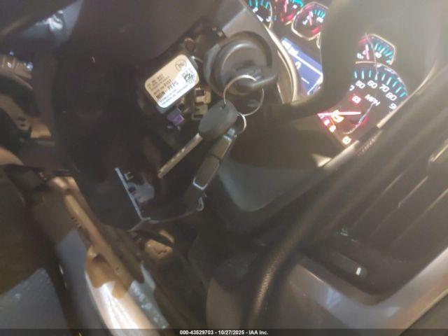 Chevrolet Silverado 2500 Lt Image 14