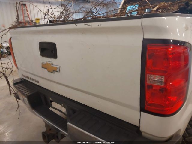 Chevrolet Silverado 2500 Lt Image 10