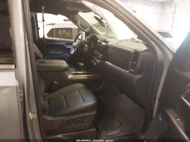 GMC Sierra 1500 4wd  Short Box Slt Image 4