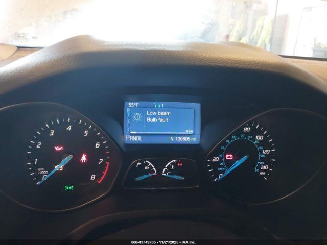 Ford Focus Se Image 8