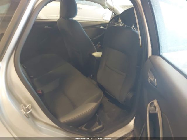 Ford Focus Se Image 9