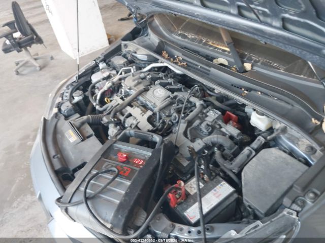 Toyota Corolla Hybrid Le Image 7