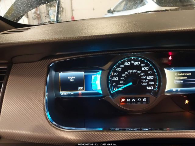 Ford Taurus Sho Image 15