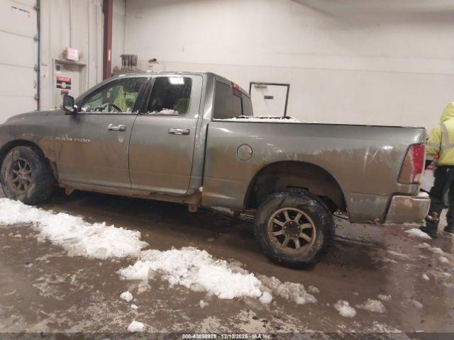 Ram 1500 Slt Image 9