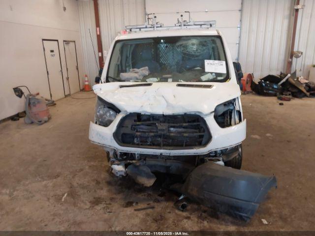 Ford Transit Image 5