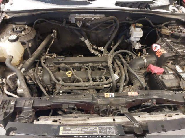 Ford Escape Xlt Image 2