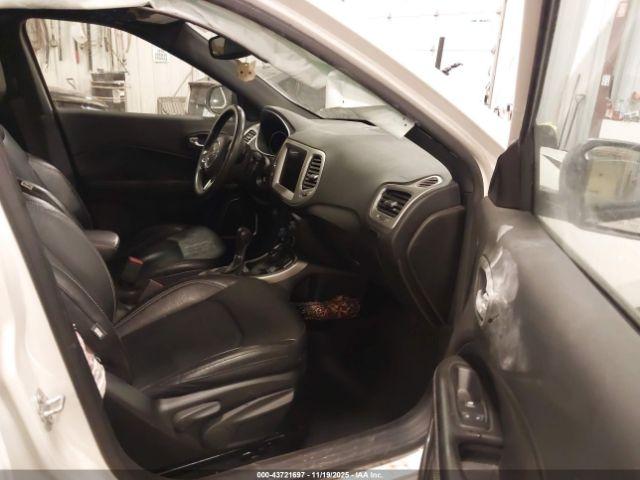 Jeep Compass 80th Anniversary 4x4 Image 16