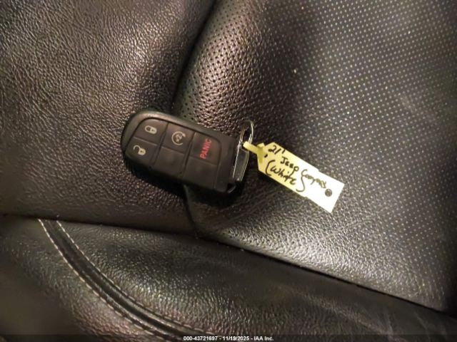 Jeep Compass 80th Anniversary 4x4 Image 3