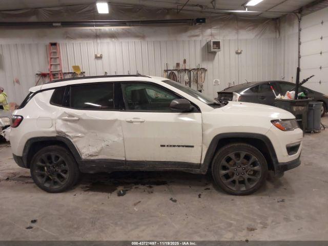 Jeep Compass 80th Anniversary 4x4 Image 9
