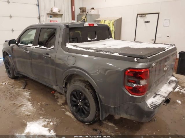 Ford Maverick Lariat Image 12