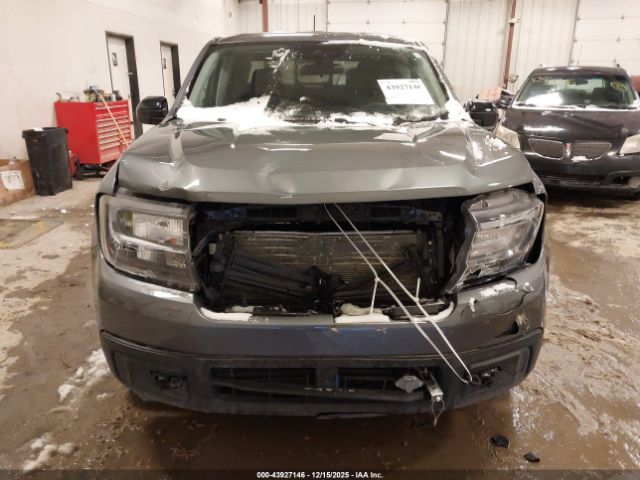 Ford Maverick Lariat Image 4