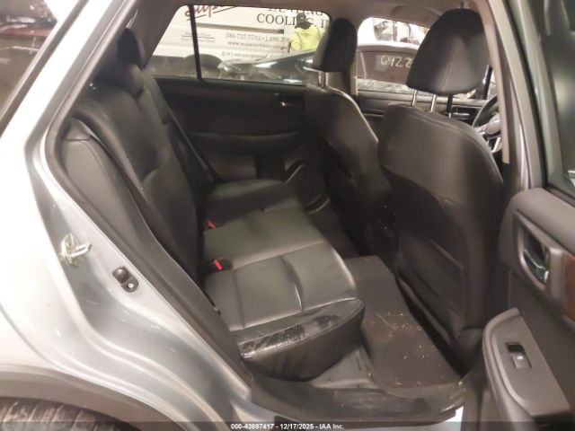 Subaru Outback 2.5i Limited Image 7
