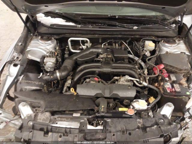 Subaru Outback 2.5i Limited Image 15